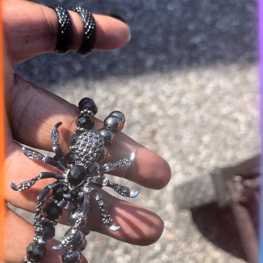 Elegant Gothic Spider Necklace Black Crystal Statement Jewelry | Dark-Aesthetic™